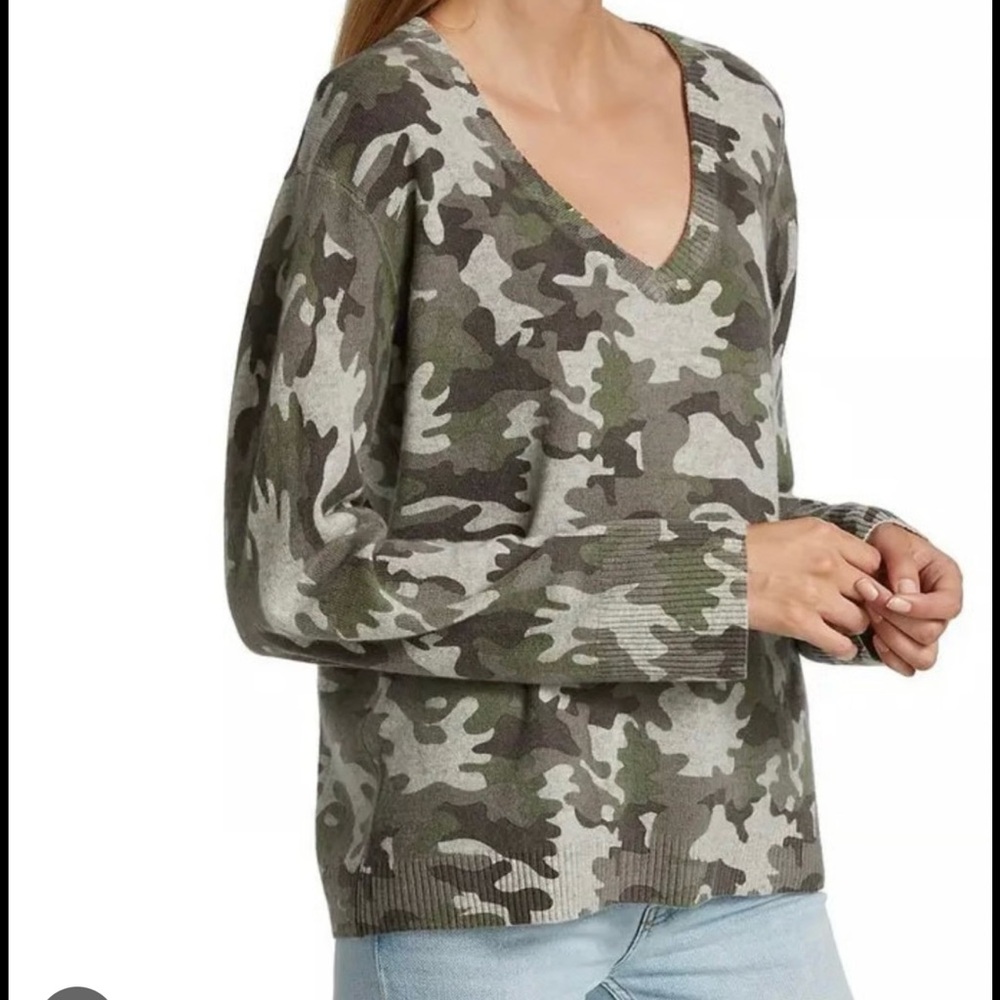 Design History Green Camouflage V-Neck Sweater 100% Cashmere Size S